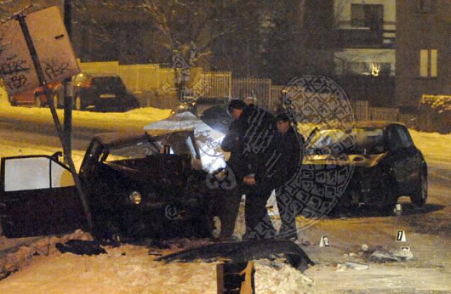 Saobraćajna nesreća na raskrsnici ulica Put Mladih muslimana i Urijan Dedina u Sarajevu/ Foto: Dnevni avaz