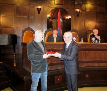 Milenku Stojičiću uručena Godi&scaron;nja nagrada za najbolju knjigu