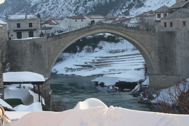 Mostar pod snijegom