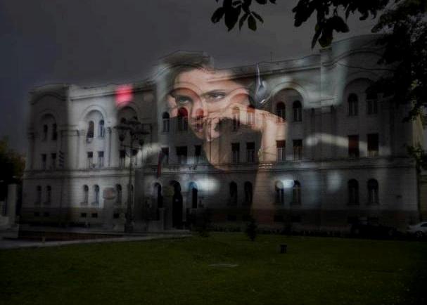 Angelina Jolie Republici Srpskoj- ilustracija