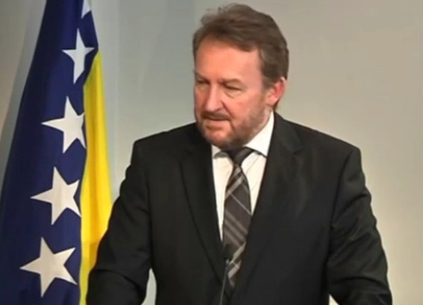 bakir izetbegovic turska