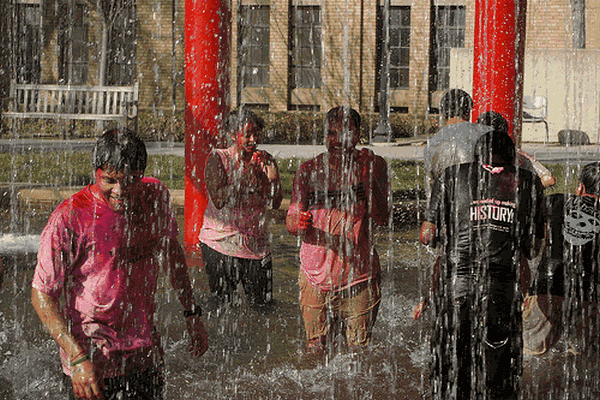Fontana za alkohol u službi privlačenja turista