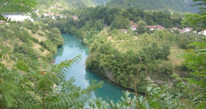 Utvrđen identitet nastradalog: Mirza Avdić iz Zenice sa žičanog mosta u Glavatičevu pao u Neretvu