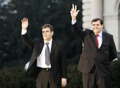 Ko&scaron;tunica i Dodik