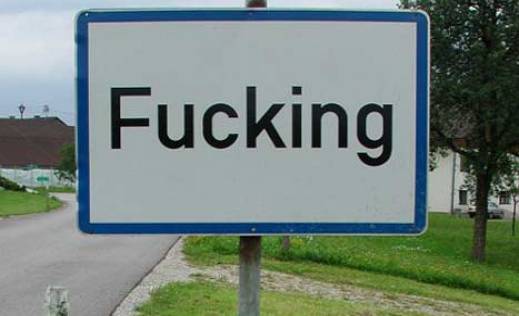 Zbog &scaron;aljivih poziva selo Fucking mijenja ime
