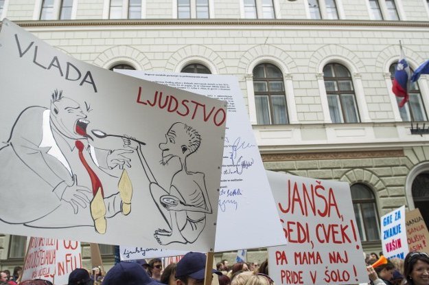 Preko 100.000 ljudi na ulicama se bori za svoja prava