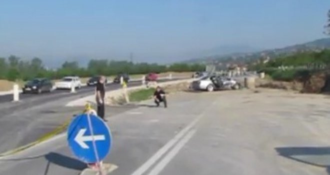 Teška nesreća na magistralnom putu M-17: Dvije osobe poginule u sudaru auta i kamiona