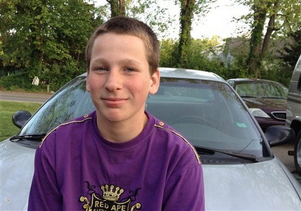 Tinejdžer prona&scaron;ao prst u sendviču