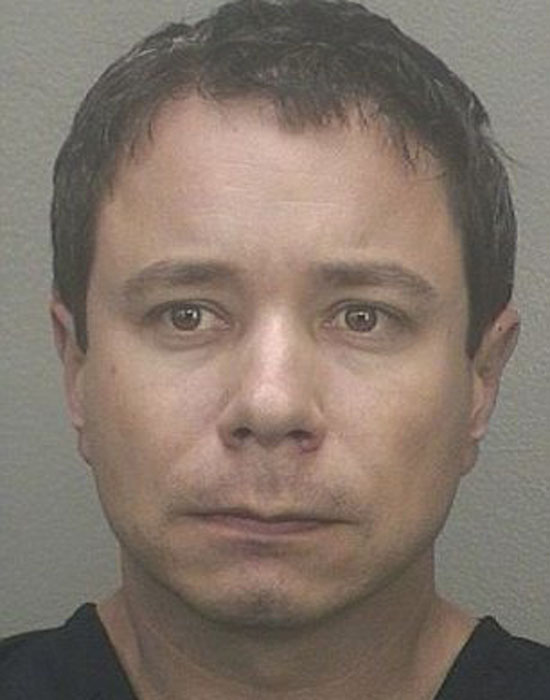 pedofil Jonathan Davis