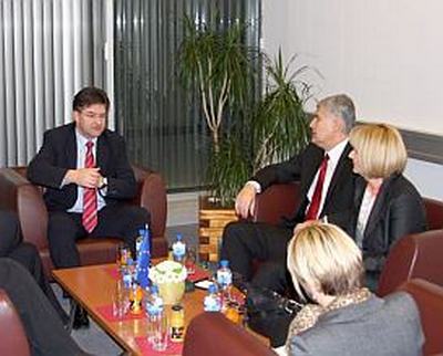 Održan sastanak Čovića i Lajčaka