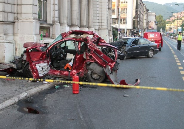 Saobraćajna nesreća kod Narodnog pozori&scaron;ta