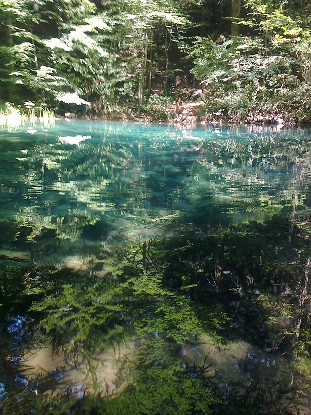 Igra vodenih vilenjaka na rijeci Neri Igra vodenih vilenjaka na rijeci Neri