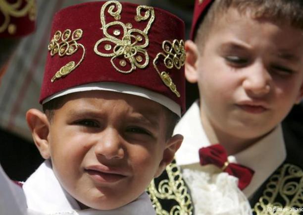 Muslimanski dječak, foto: Deutsche Welle Muslimanski dječak, foto: Deutsche Welle