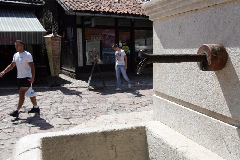 Presušila česma na Sebilju Presušila česma na Sebilju