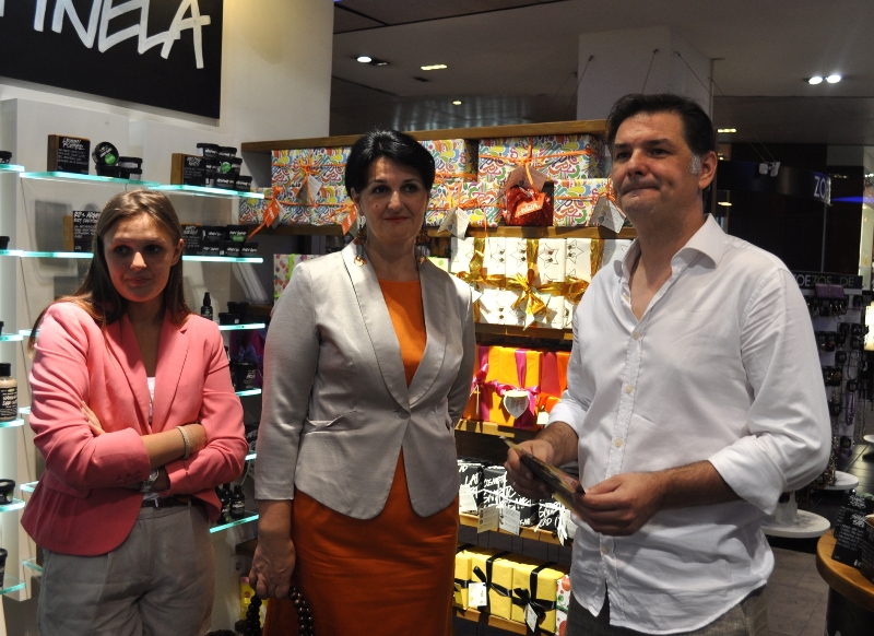 Lush kampanja za pomoć psima