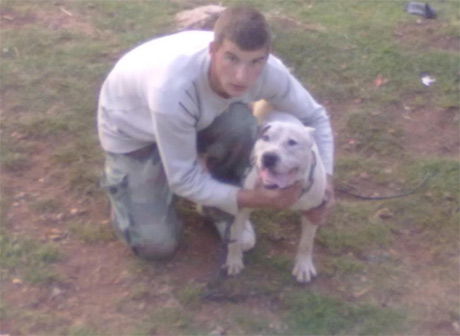 momak iz Podgorice koji muči pse