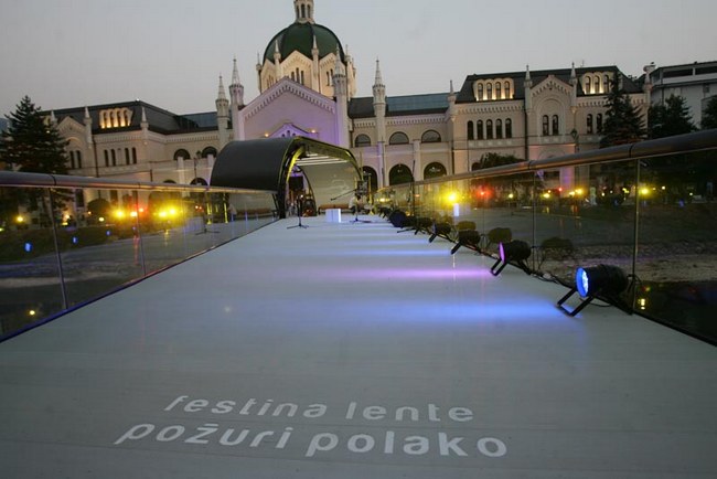 Sarajevo je dobilo novi pje&scaron;ački most