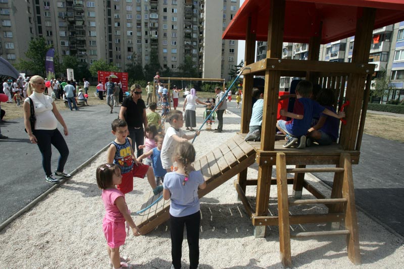 Akcija RSG-a 'Uljep&scaron;ajmo na&scaron; grad' - Zavr&scaron;eno dječije igrali&scaron;te Alipa&scaron;ino polje/A faza