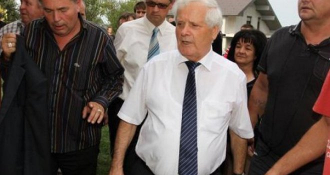 Vrhovni sud Hrvatske ukinuo oslobađajuću presudu Fikretu Abdiću