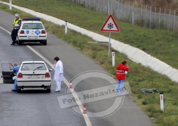 Nesreća na autoputu Banjaluka - Gradiška Nesreća na autoputu Banjaluka - Gradiška