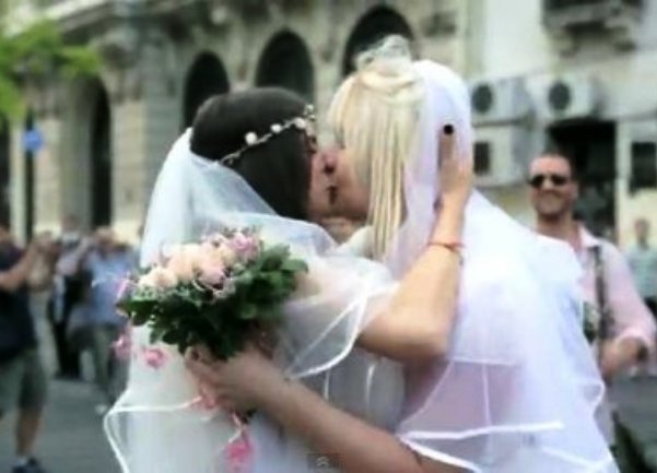 vjenčanje lezbijki beograd vjenčanje lezbijki beograd