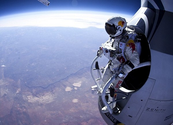 Felix Baumgartner3