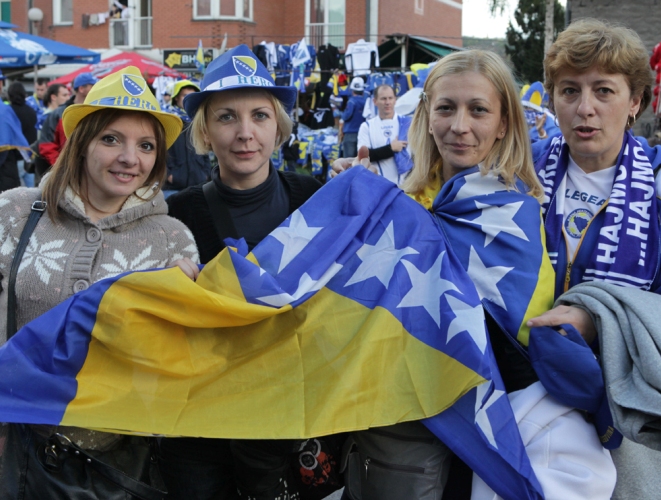 Atmosfera na ulicama Zenice pred utakmicu BiH-Litvanija