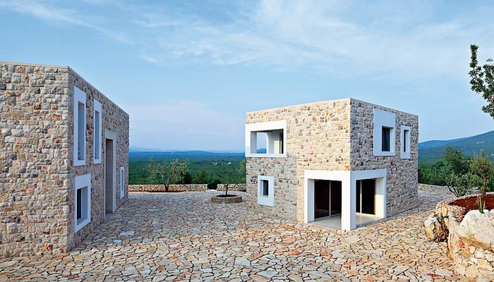 Obiteljsko imanje na Bijači u Hercegovini Obiteljsko imanje na Bijači u Hercegovini