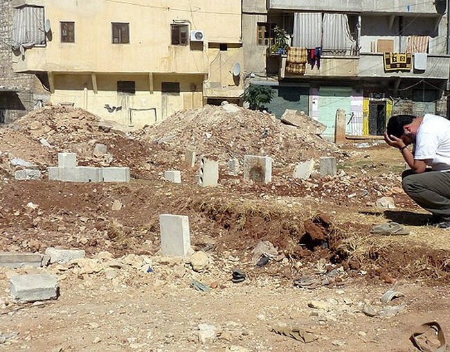 Sirijci mrtve sahranjuju u parkovima