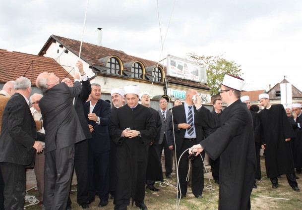 Postavljen alem na munaru Ferhat-pa&scaron;ine džamije
