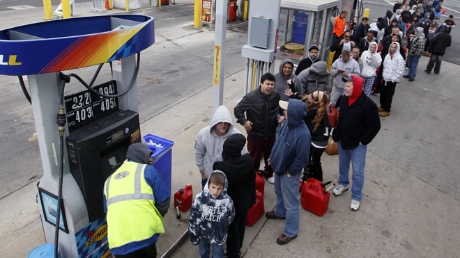 Redovi za benzin u New Yorku