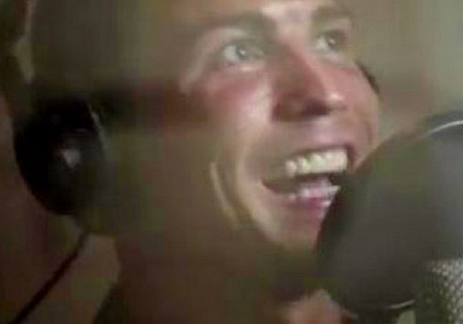 Poslu&scaron;ajte Cristiana Ronalda u ulozi pjevača