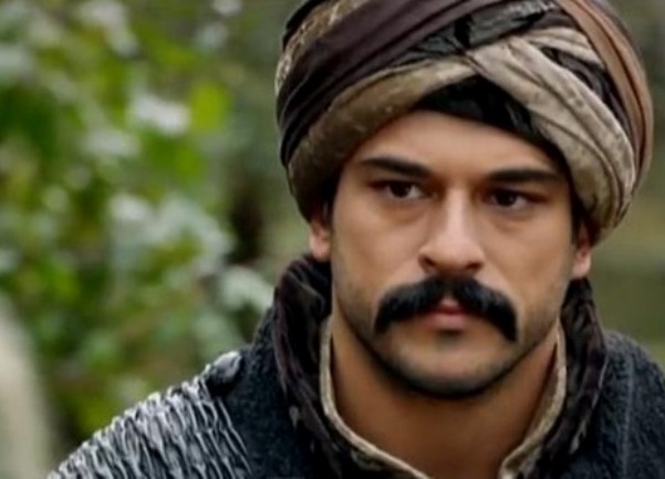 Burak Özçivit Burak Özçivit