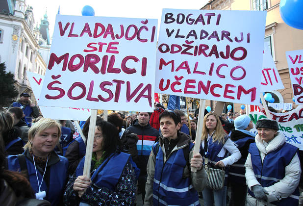 Protesti u Ljubljani, FOTO: Delo Protesti u Ljubljani, FOTO: Delo