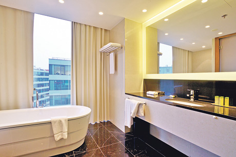 DoubleTree by Hilton DoubleTree by Hilton