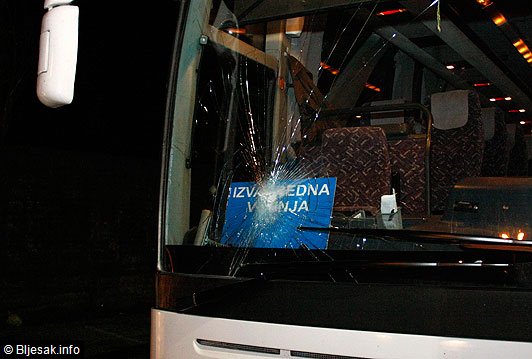 kamenovan autobus/ Foto: Bljesak.info