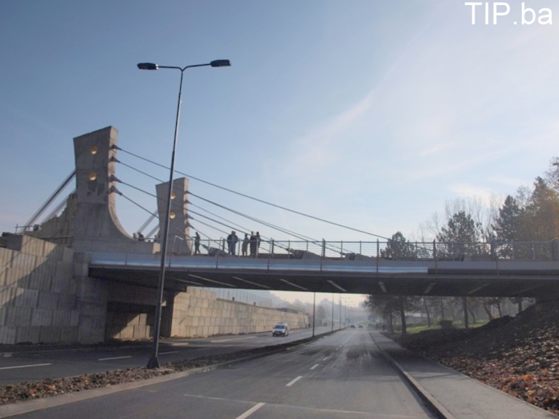 U Tuzli pu&scaron;tena u rad rekonstruisana sjeverna saobraćajnica i Skver