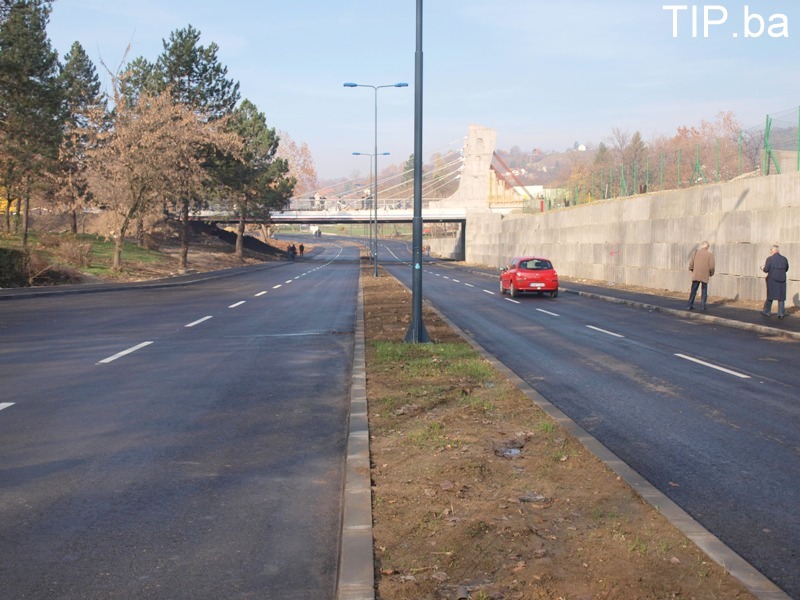 U Tuzli pu&scaron;tena u rad rekonstruisana sjeverna saobraćajnica i Skver