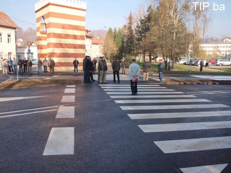 U Tuzli pu&scaron;tena u rad rekonstruisana sjeverna saobraćajnica i Skver