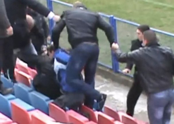 tuča roditelja u srbiji