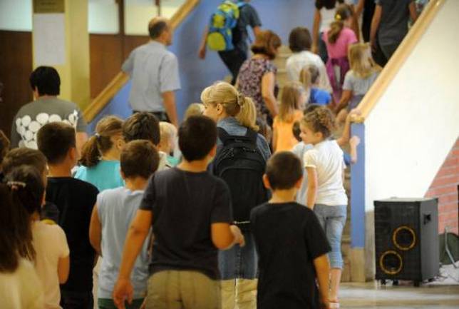 &scaron;kola učenici