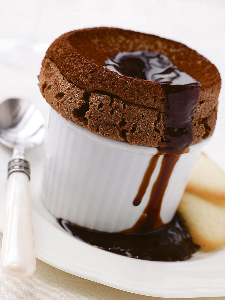 čokoladne tortice s vi&scaron;njama