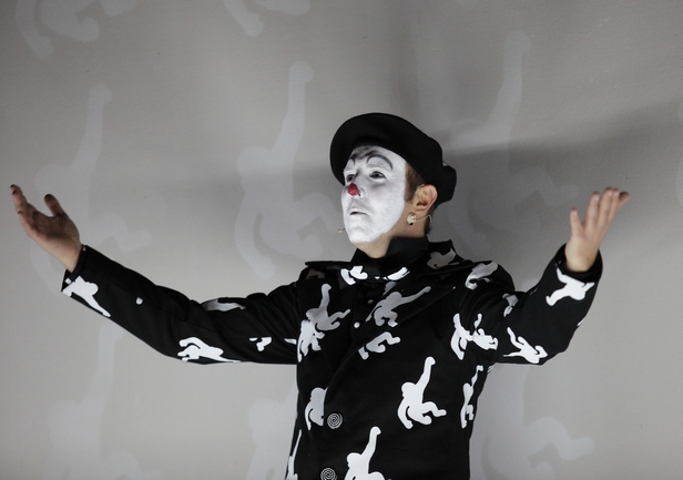 Mujo, Suljo i Fata u društvu spektakla Mujo, Suljo i Fata u društvu spektakla