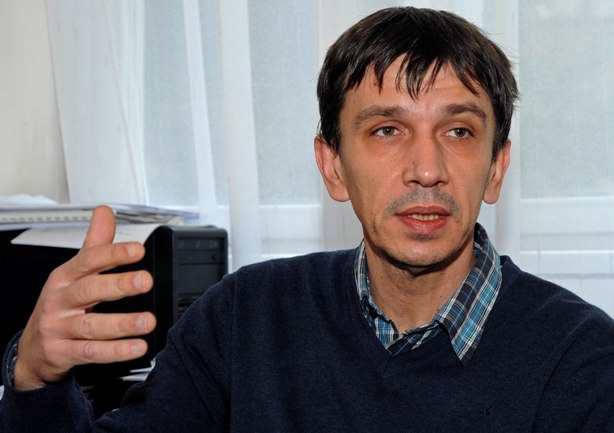 Nermin Đapo, profesor Nermin Đapo, profesor