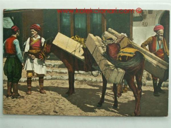 s vremenske linije_daske u centru sarajeva s vremenske linije_daske u centru sarajeva