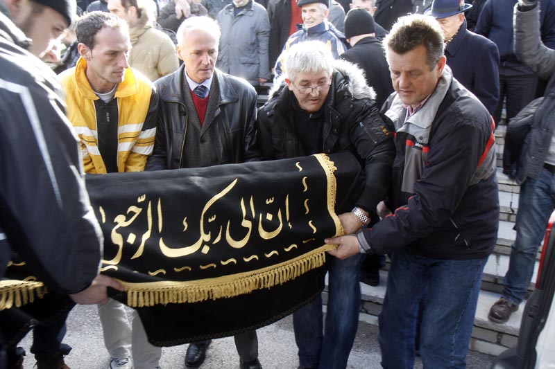 Dženaza akademika Sulejmana Redžića/ Foto: DEPO PORTAL Dženaza akademika Sulejmana Redžića/ Foto: DEPO PORTAL