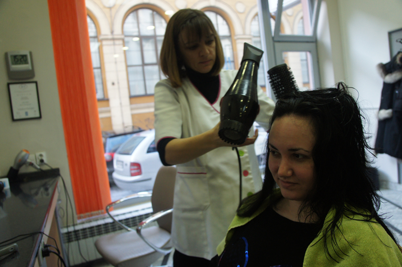 Na tretmanu u salonu M.&Scaron;abić