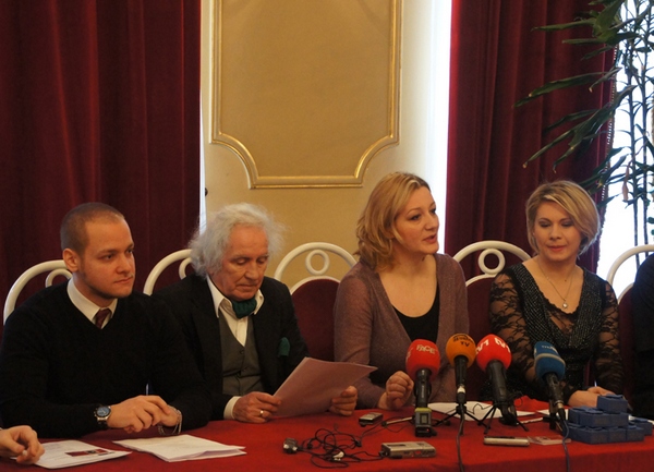 Presica Vesela udovica Presica Vesela udovica