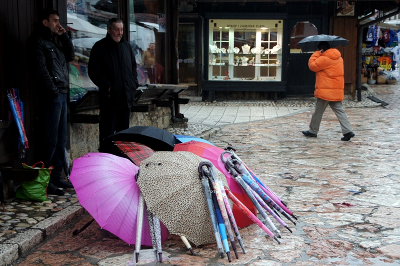 Pusta ki&scaron;na nedjelja u Sarajevu