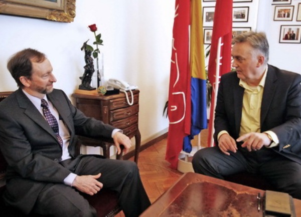 Lagumdzija Moon Lagumdzija Moon